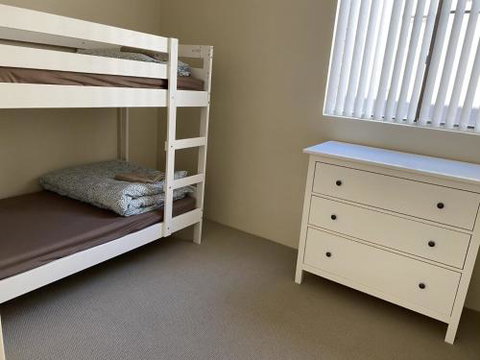 Flynns Retreat Everard Street - Holiday Sunshine Coast 3