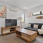 Rosebud Beachside Gem - Sunshine Coast Tourism 0