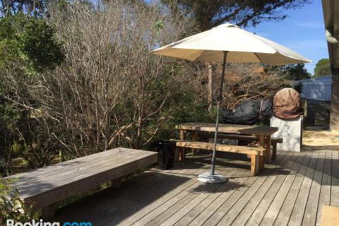 3 Anderson Avenue Sandy Point - Sunshine Coast Tourism 2