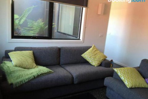 3 Anderson Avenue Sandy Point - Sunshine Coast Tourism 5