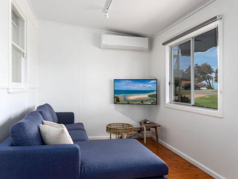 SEAWAYS Gerroa 4pm Check Out On Sunday - Sunshine Coast Tourism 5