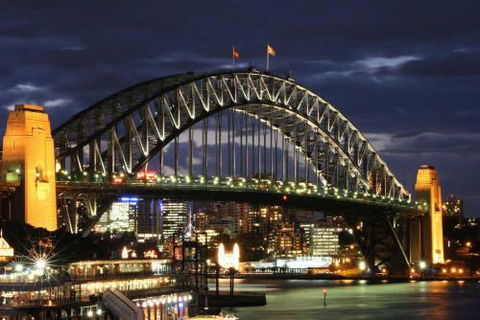 A Bright & Stylish Studio Next To Darling Harbour - Holiday Sunshine Coast 3