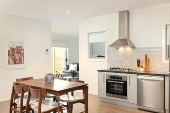 Chic Modern & Designer Apartment - Sunshine Coast Tourism 0