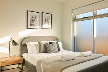 Chic Modern & Designer Apartment - Sunshine Coast Tourism 2