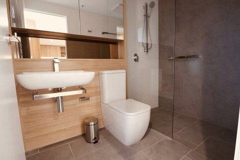 Homely Apartments In Southbank - Holiday Sunshine Coast 6