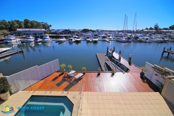 Harbourfront Retreat - Sunshine Coast Tourism 3