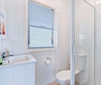 Ashley Court Unit 7 - Holiday Sunshine Coast 3