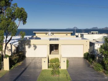Soldiers Point Road 2 163 Seaside Splendour - Holiday Sunshine Coast 6