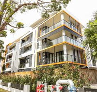 Spacious Apartment at Waitara - Holiday Sunshine Coast