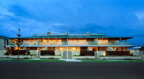 Beach Suites Byron Bay - Sunshine Coast Tourism 0