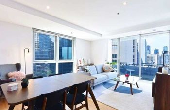 Melbourne City Apartment With Parking - Sunshine Coast Tourism 1