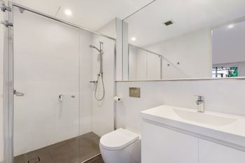 Surry Hills Modern Apartment 7 Bedford - Sunshine Coast Tourism 3