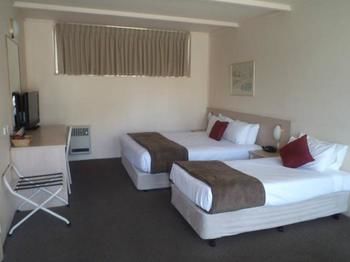 Oriana Motor Inn - Sunshine Coast Tourism 1