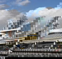 E10 Darling Harbour 2 BDR APT - Holiday Sunshine Coast