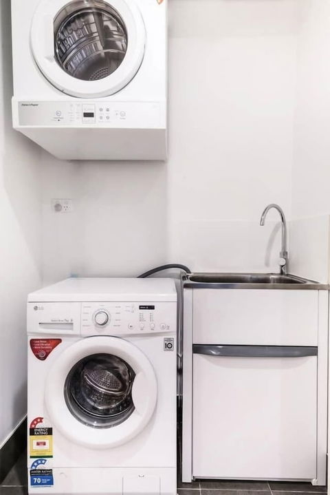 F03-darling Harbour 1 BDR APT - Holiday Sunshine Coast 5