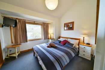 Mountain Vista 4 - Sunshine Coast Tourism 4
