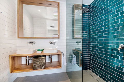 Number 4 James Cook Apartments - Sunshine Coast Tourism 6