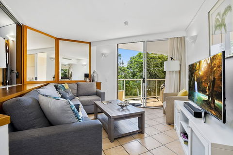 Garden Penthouse Netanya - Holiday Sunshine Coast 3
