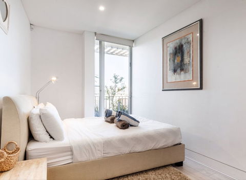 Bellevue Hill Designer - Sunshine Coast Tourism 2