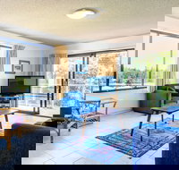 Sunlake Unit 9 - Holiday Sunshine Coast