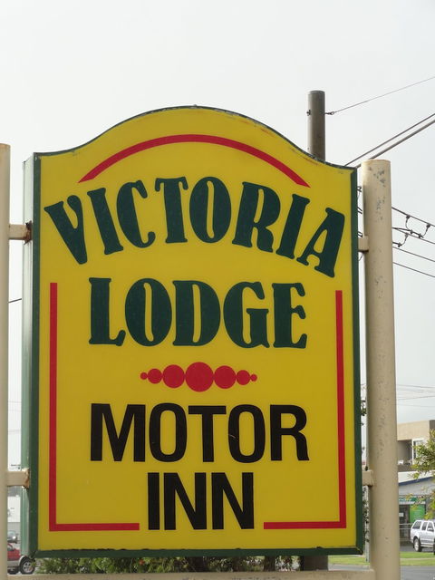 Victoria Lodge Motor Inn And Apartments - Holiday Sunshine Coast 0