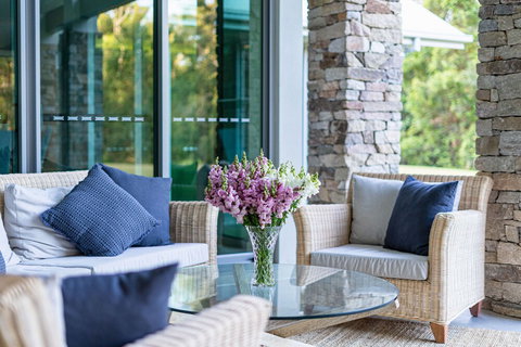 Salt Hinterland Retreat Q Stay - Holiday Sunshine Coast 1