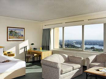 All Seasons Crows Nest Sydney(ex. North Shore Inn) - Holiday Sunshine Coast 1
