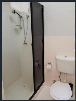 BUDGET Bourke St. Apartment - Sunshine Coast Tourism 2