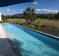 SoCal Swim Out 2 Bedroom Apartment - Sunshine Coast Tourism