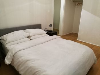 One Bedroom Apartment - Sunshine Coast Tourism 2