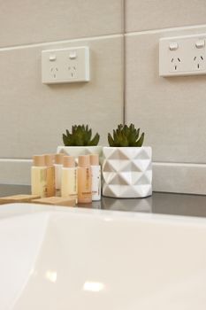 Hotel Quality 2 Bedroom Apartment - Holiday Sunshine Coast 6