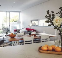 LUXURY 3 BEDROOM APARTMENT SYDNEY - Sunshine Coast Tourism