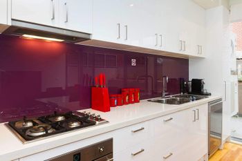 Mitford St. Elwood Lifestyle - Sunshine Coast Tourism 4
