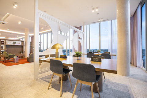 Holiday Inn Werribee, An IHG Hotel - Holiday Sunshine Coast 2