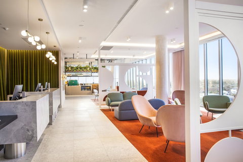 Holiday Inn Werribee, An IHG Hotel - Holiday Sunshine Coast 0