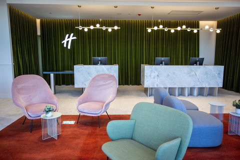 Holiday Inn Werribee, An IHG Hotel - Holiday Sunshine Coast 6