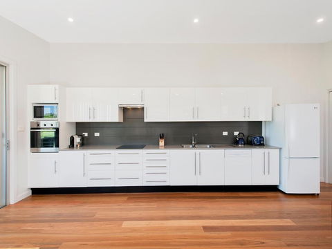 Ocean Views 41A Ocean Avenue - Sunshine Coast Tourism 5