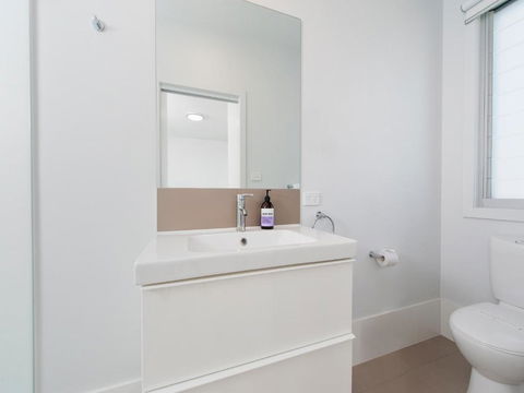 Ocean Views 41A Ocean Avenue - Sunshine Coast Tourism 3