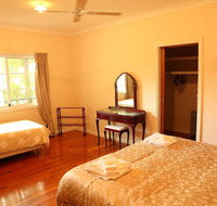 Bridgeman Downs B  B - Sunshine Coast Tourism