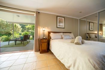 Belle La Vie B & B - Holiday Sunshine Coast 0
