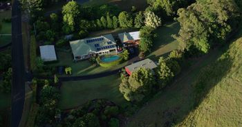 Belle La Vie B & B - Holiday Sunshine Coast 1