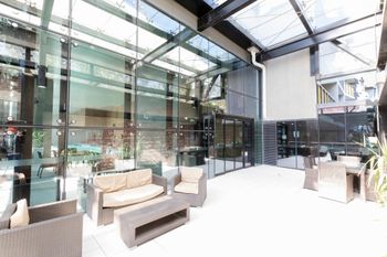 Dreamhome Service Apartment Spencer - Sunshine Coast Tourism 1