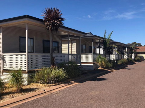 Whyalla Norrie The Sundowner Cabin & Tourist Park - Holiday Sunshine Coast 2