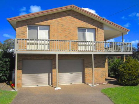BAROONA By THE BEACH - Sunshine Coast Tourism 4