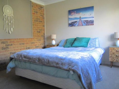 BAROONA By THE BEACH - Sunshine Coast Tourism 3
