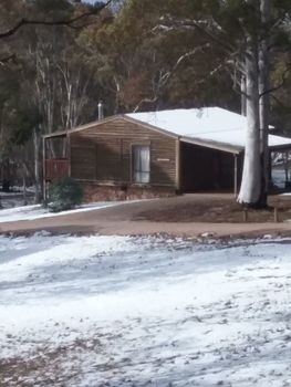 Gooandra Alpine Cabins - Holiday Sunshine Coast 5