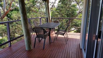 Redrocks Retreat - Sunshine Coast Tourism 0