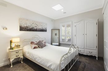 La Provence - Sunshine Coast Tourism 3