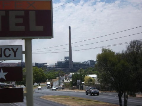 Spinifex Motel & Serviced Apartments - Sunshine Coast Tourism 0