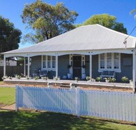 Edgeworth Street Manor - Sunshine Coast Tourism